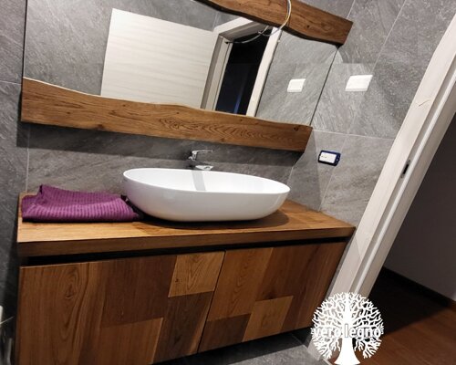 mobile bagno in appoggio con ante legni masselli teak rovere noce